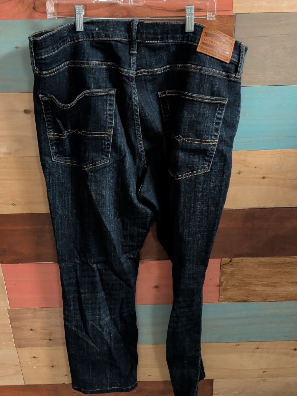 Lucky Brand Slim Men's Jeans in Dark Indigo Wash - Picture 4 of 4